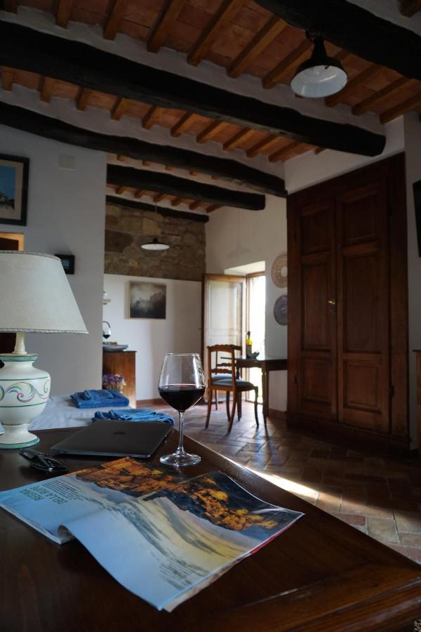 La Sorpresa Monolocale Con Vista Vallata Pitigliano Extérieur photo